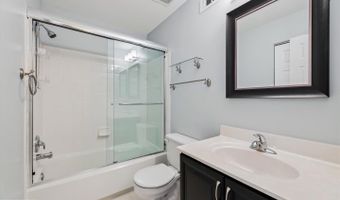 7445 GILLINGHAM ROW, Alexandria, VA 22315