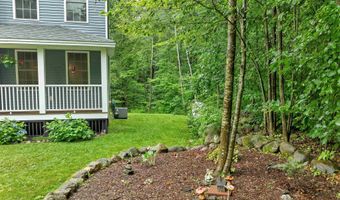 19 Linwood Dr, Alton, NH 03809