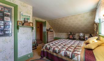 129 Miller St, Belfast, ME 04915