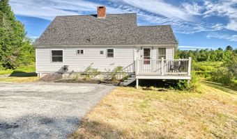 2 Piper Ln, Abbot, ME 04406