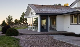 22321 McArdle Rd, Bend, OR 97702