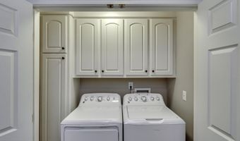 317 Greensboro Dr, Brandon, MS 39047