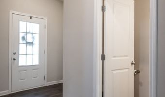 438 Auburn Sta, Auburn, GA 30011