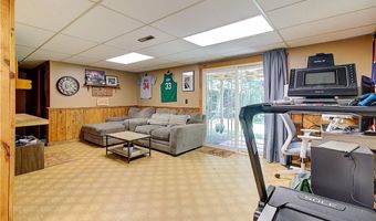 120 Stone Dam Rd, Glocester, RI 02857