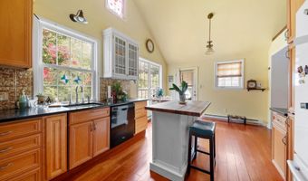 57 S TERRACE Ave, Maple Shade, NJ 08052