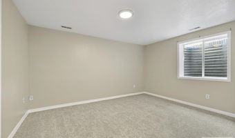 884 Pearl Dr, Blackfoot, ID 83221