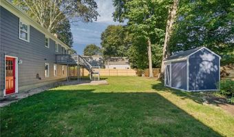66 Mawney St, East Greenwich, RI 02818