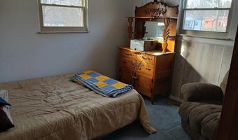 927 OLD GRANDVIEW Rd, Beaver, WV 25813