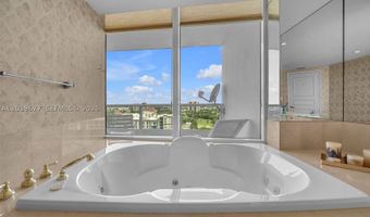 19955 NE 38th Ct 2204, Aventura, FL 33180