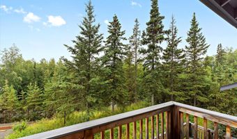 4690 Southpark Bluff Dr, Anchorage, AK 99516