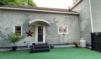 17 19 Boynton St, Bangor, ME 04401