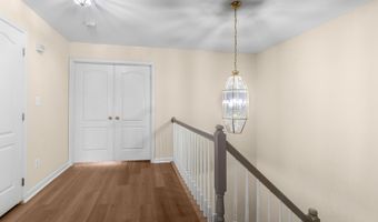 43729 STOKE CHAPEL Ter, Ashburn, VA 20148