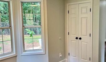 4212 Brandy Ann Dr, Acworth, GA 30101
