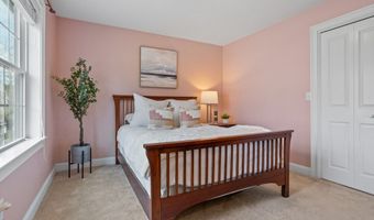 2 Starwood Xing, Andover, MA 01810