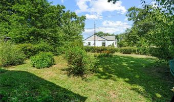 390 E College St, Alliance, OH 44601