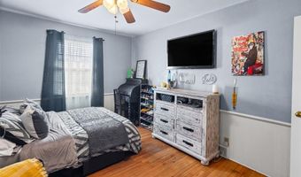 3838 Omega St, Alton, IL 62002