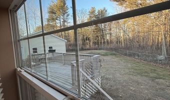 5 Freedom Ln, Belfast, ME 04915