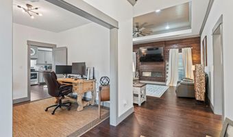 68 Pierce Rd, Albertville, AL 35951