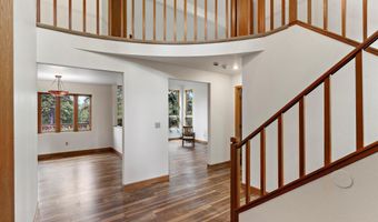 4690 Southpark Bluff Dr, Anchorage, AK 99516