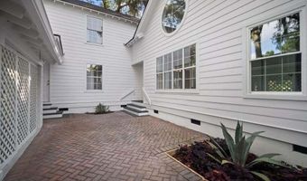 209 Cottage Farm Dr, Beaufort, SC 29902