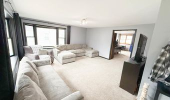 726 N Jackson St, Auburn, IN 46706