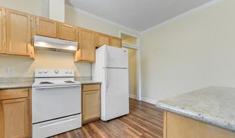 318 Saint Francis St, Bay St. Louis, MS 39520