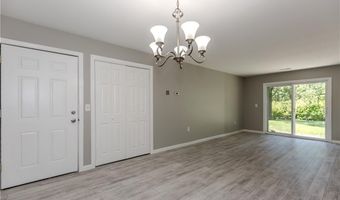 130 Fordson Ave 3, Cranston, RI 02910