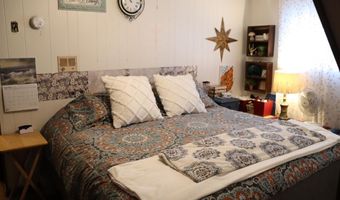 104 Pearl St, Bangor, ME 04401