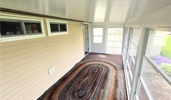 1857 Walnut Dr, Ashtabula, OH 44004