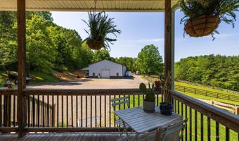300 Fisher Rd, Athens, OH 45701