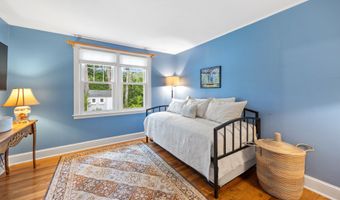 301 Wiese Rd, Cheshire, CT 06410