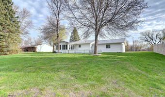 815 C Ave, Armstrong, IA 50514