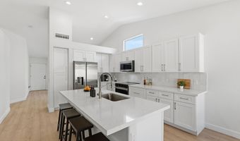 2141 S Navajo Way, Chandler, AZ 85286