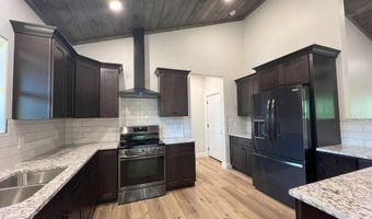 581 Bayside Blvd, Bean Station, TN 37708
