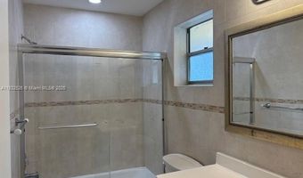 20200 NE 27th Ct 8, Aventura, FL 33180