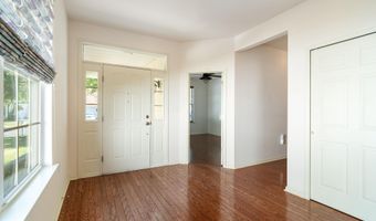 15 FIVE BRIDGES Ct, Barnegat, NJ 08005