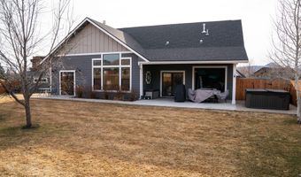 411 Chestnut Loop, Bellevue, ID 83313