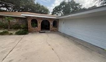 1638 W Palm Dr, Aransas Pass, TX 78336