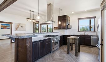 1010 Mc Quade Gulch Dr, Clark Fork, ID 83811