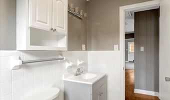 712 E 13th, Roanoke Rapids, NC 27870