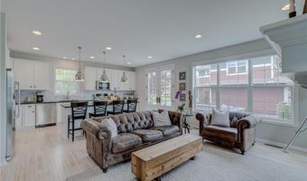 4891 159th St W, Apple Valley, MN 55124