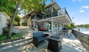 3317 Riverside Dr, Anderson, CA 96007