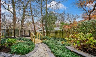 4500 35TH Rd N, Arlington, VA 22207