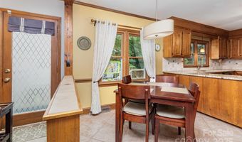 9924 Hanover Hollow Dr, Charlotte, NC 28210
