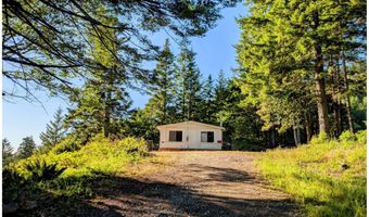 23506 CARPENTERVILLE Rd, Brookings, OR 97415