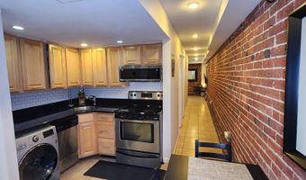 1211 33RD St NW A, Washington, DC 20007