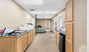 906 Broadwater Ave, Billings, MT 59101