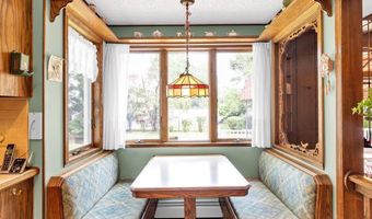 1581 N Forest Rd, Amherst, NY 14221