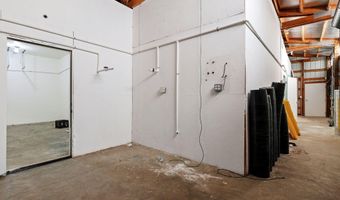 16840 Hawthorne Ave, Anderson, CA 96007