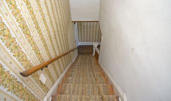 532 Spring St, Alderson, WV 24910